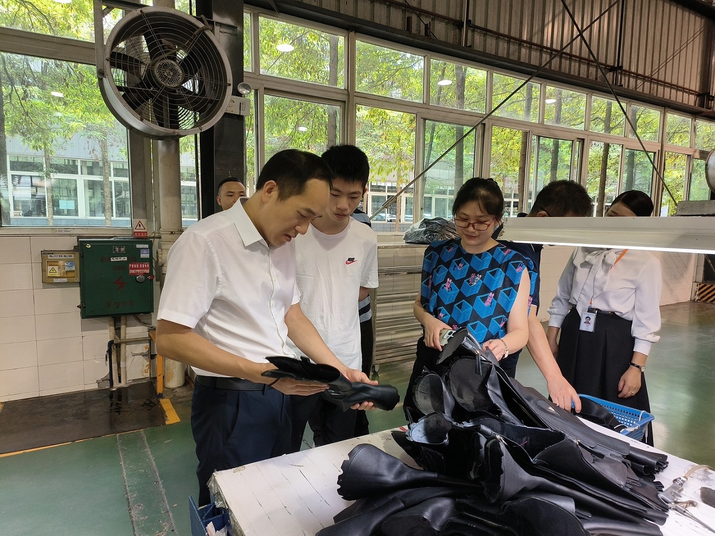 fee308312afdf93fb22c4741e829fbe fee308312afdf93fb22c4741e829fbe